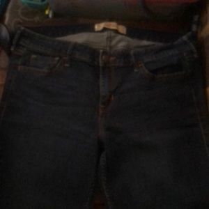 Brand new dark wash jeans no tags but never worn